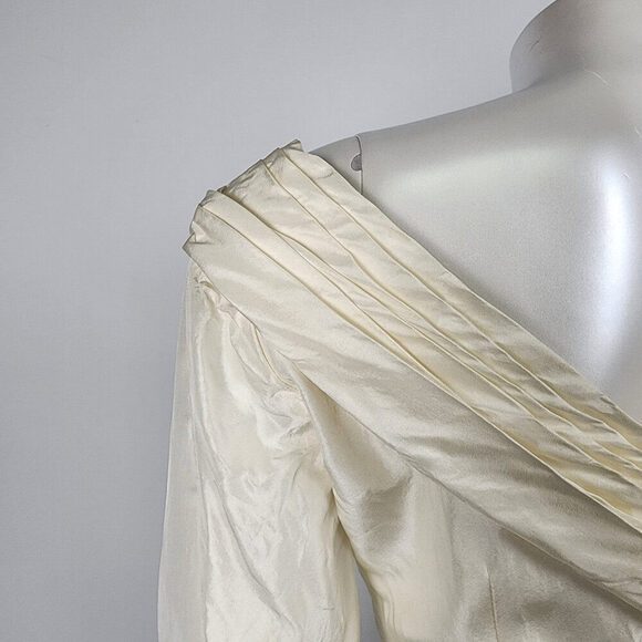 Vintage Cream Sequined Floral Detail Drop Shoulder Wedding Dress Size XS - Picture 12 of 16